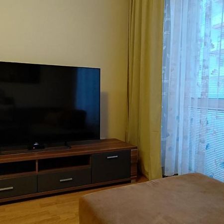 2 Izbovy Byt 60M2 V Centre Na Bakossovej, 24H Self Checkin Lägenhet Banská Bystrica Exteriör bild